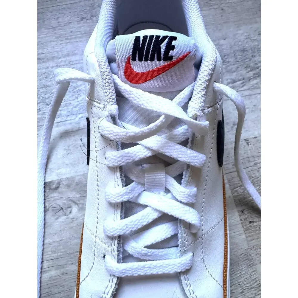 Nike Youth Court Legacy White Sneakers Youth Size 7/Women Size 8.5